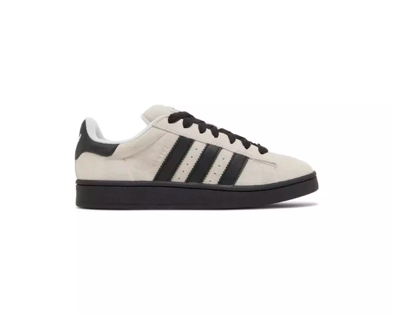 Campus 00s 'White Black'