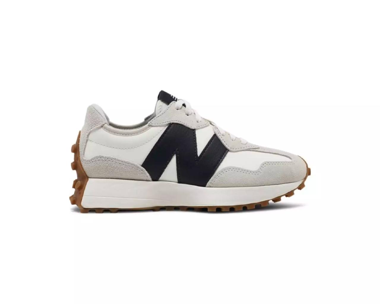 New Balance 327 'Moonbeam Outerspace'